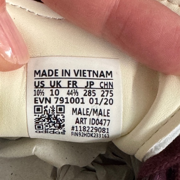 Adidas Samba Burgundy and Cream Shoes - Picture 7 of 8